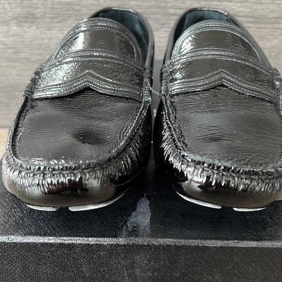 Men’s Prada driving shoes, black patent, size 9 - Picture 13 of 16